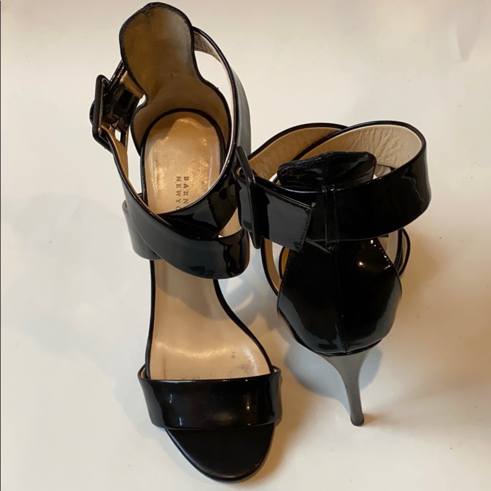 🖤 Barney’s New York Black Patent Leather Heels Shoes. Size 6.5. Stappy. Women’s